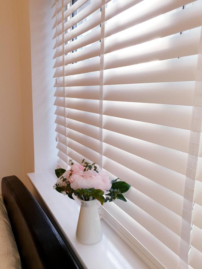 Luxury 1 Bed Close To Town Centre With Free Parking Сътън он Сий Екстериор снимка