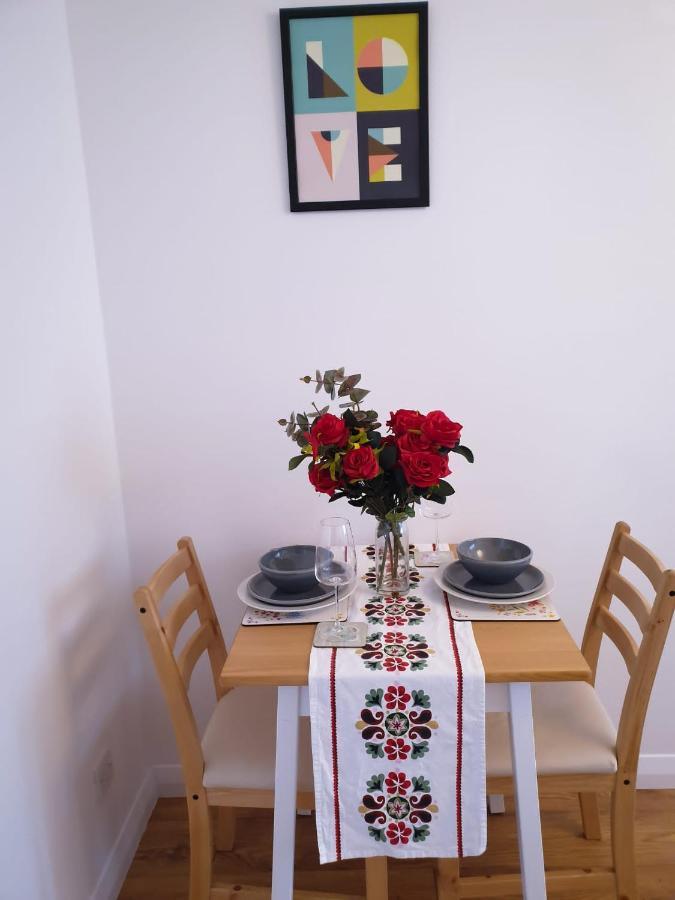 Luxury 1 Bed Close To Town Centre With Free Parking Сътън он Сий Екстериор снимка